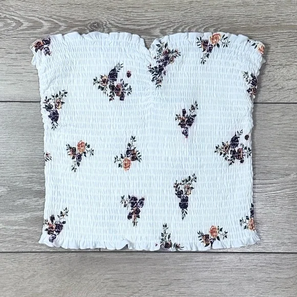 NWT Rue 21 Floral Smocked Tube Top - Picture 2 of 8